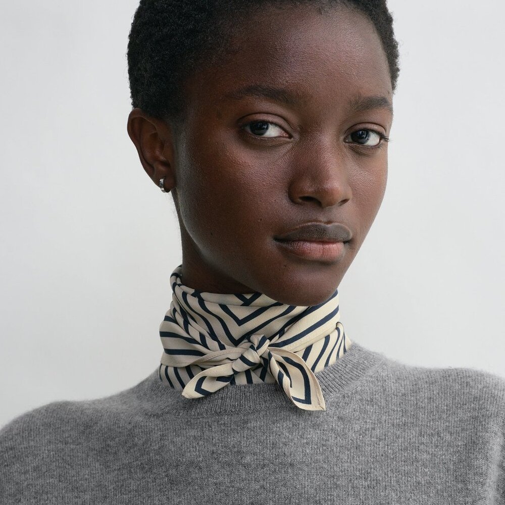 Toteme Signature monogram silk scarf crème